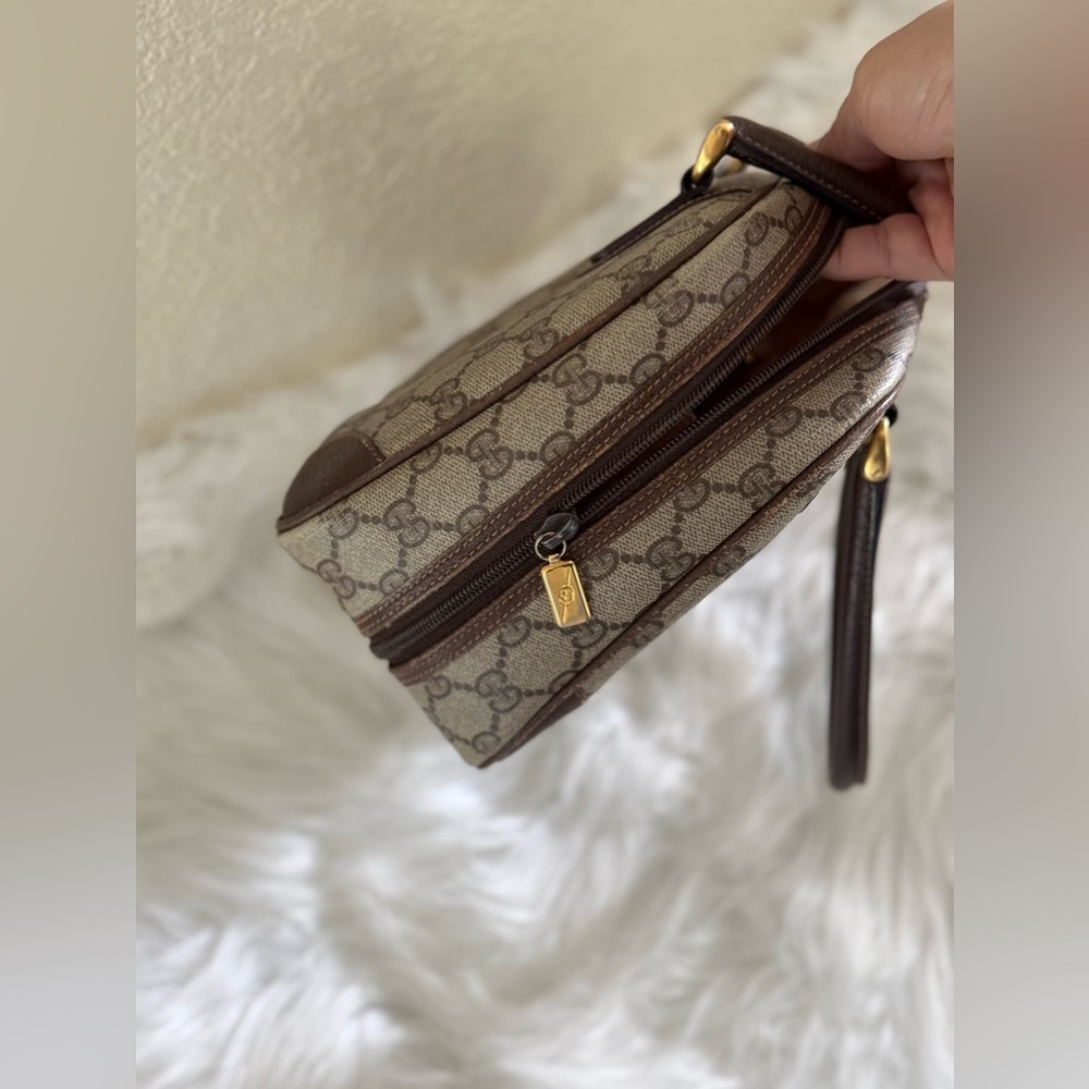 Guuci Handbag - Picture 4 of 13